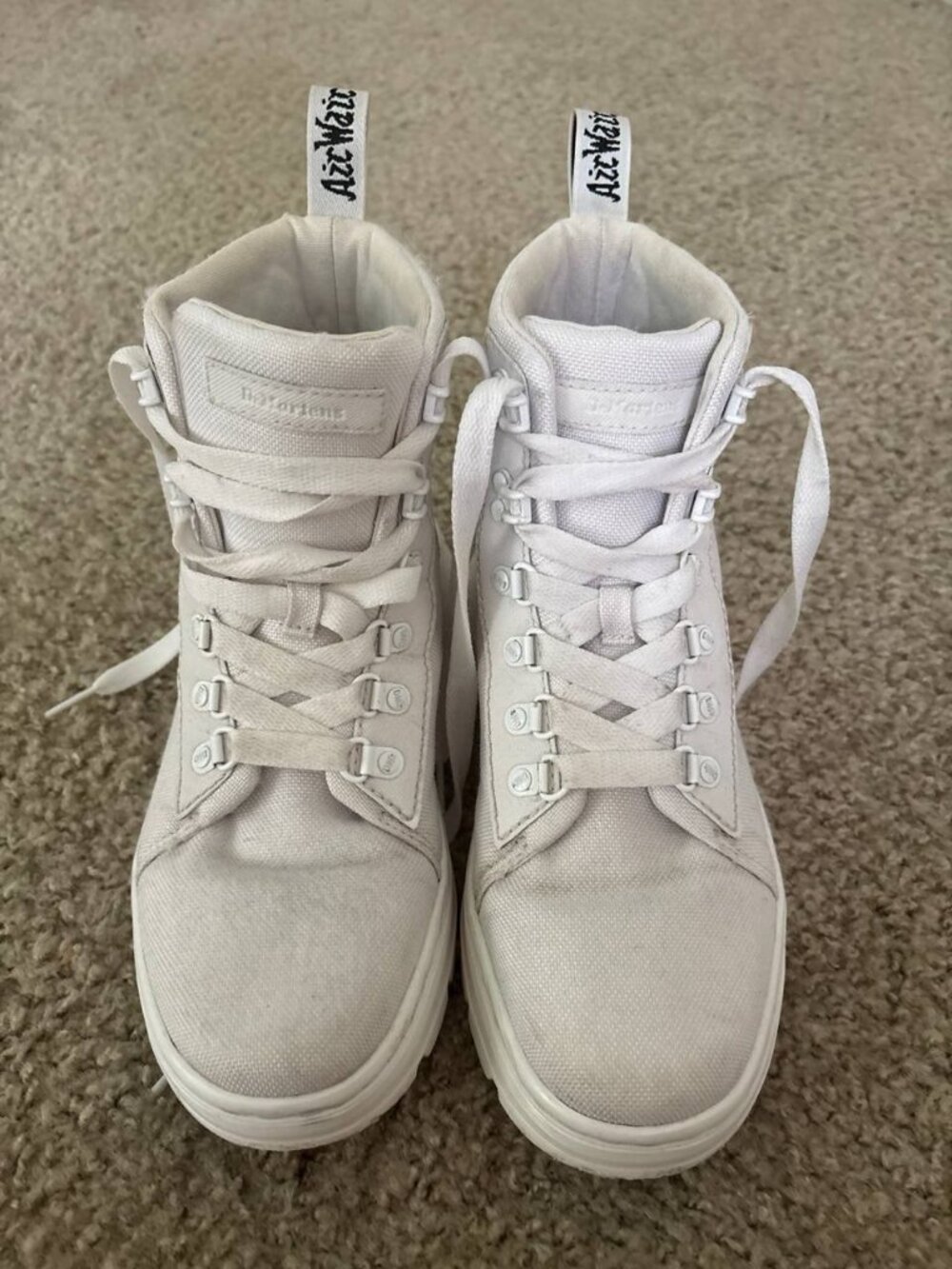 Dr. Martens Women's Combs W White Boots Size 7 US